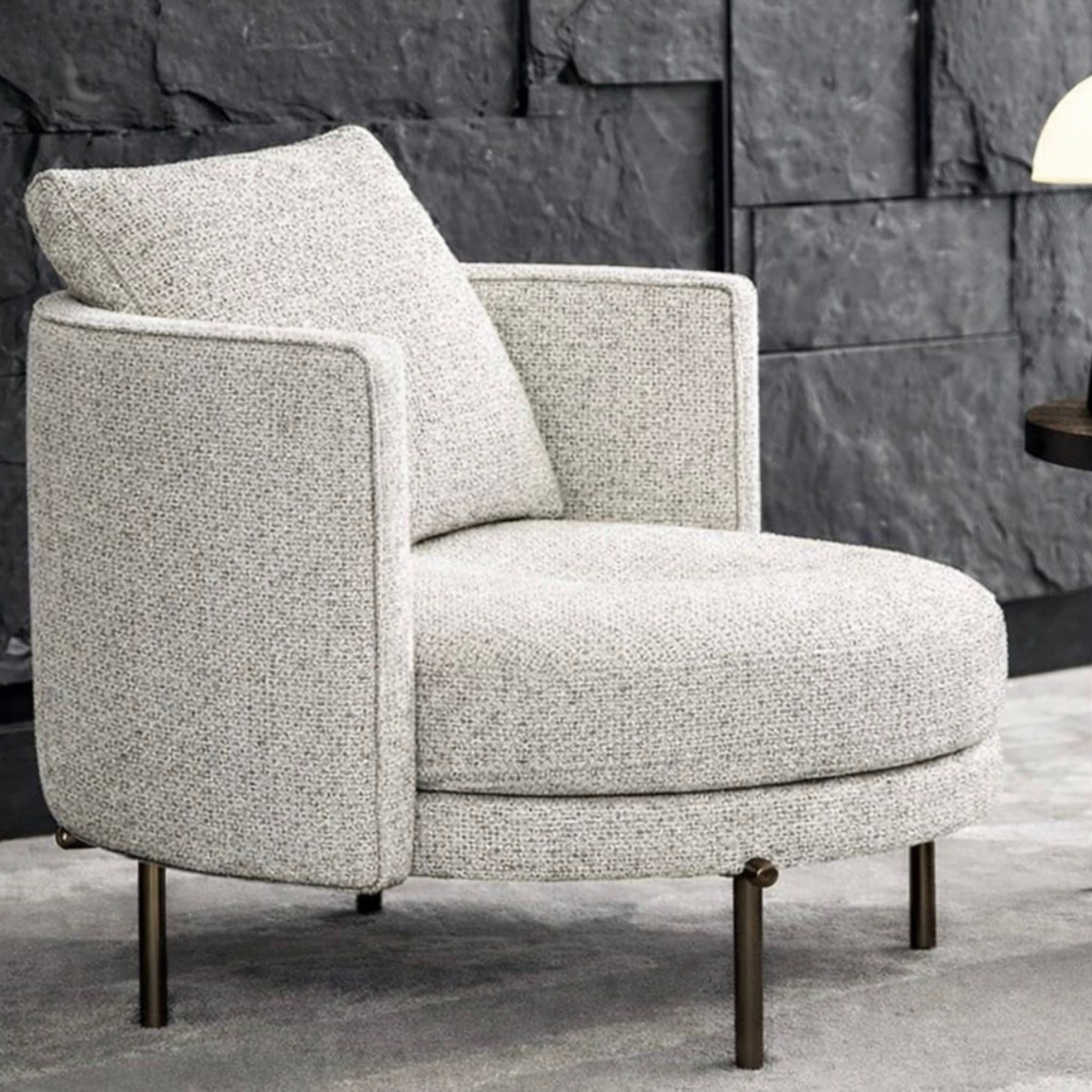 COMO LOUNGE CHAIR