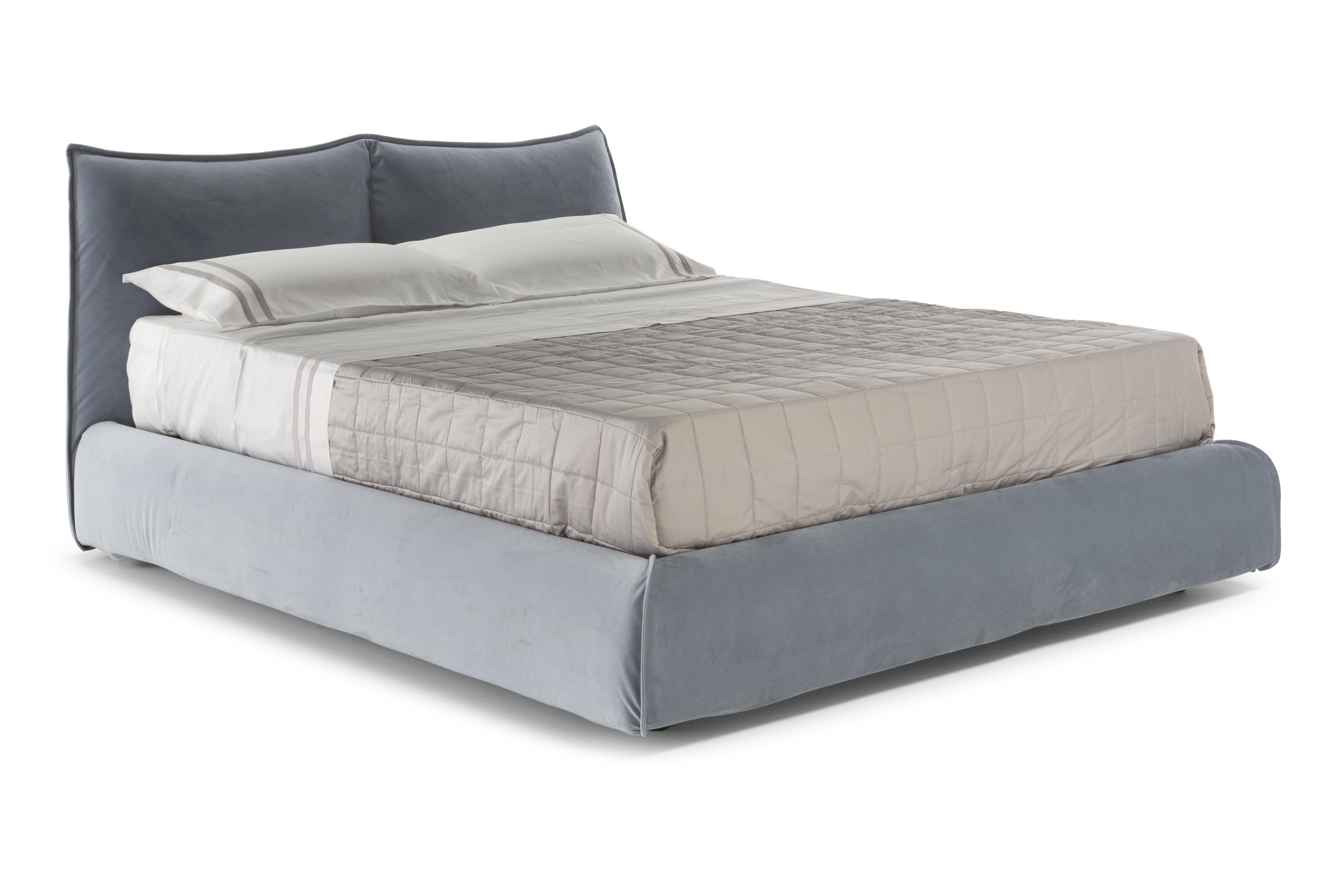 LUNARE BED W/STORAGE