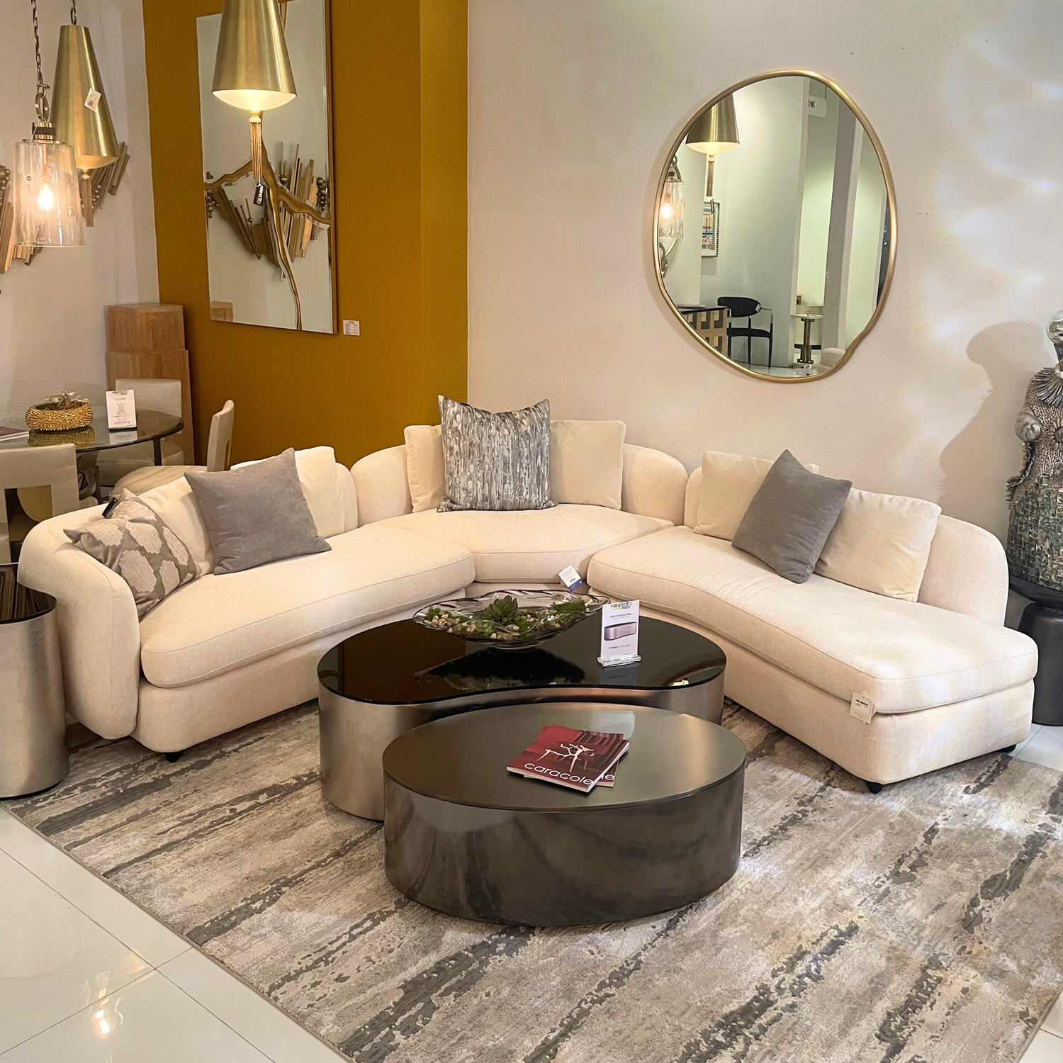 LUMI SECTIONAL