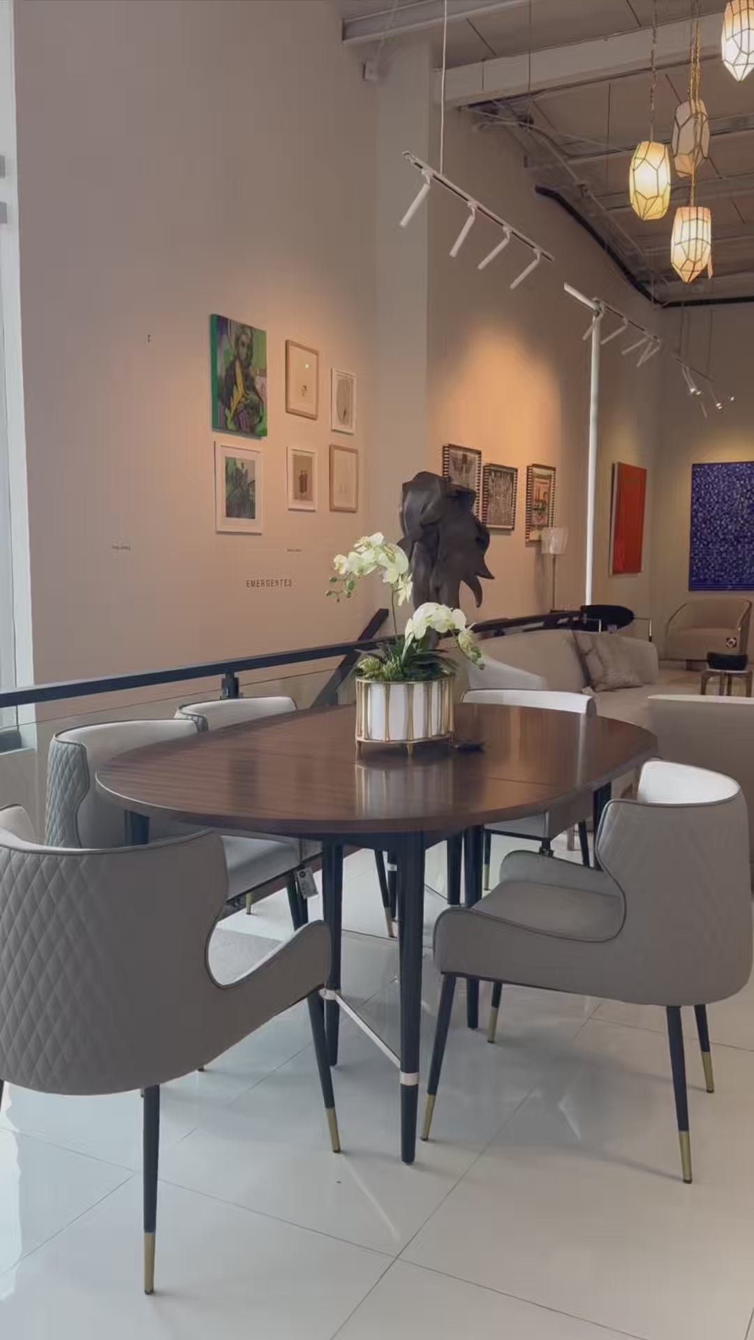 Cargar vídeo: {"default" => nil}